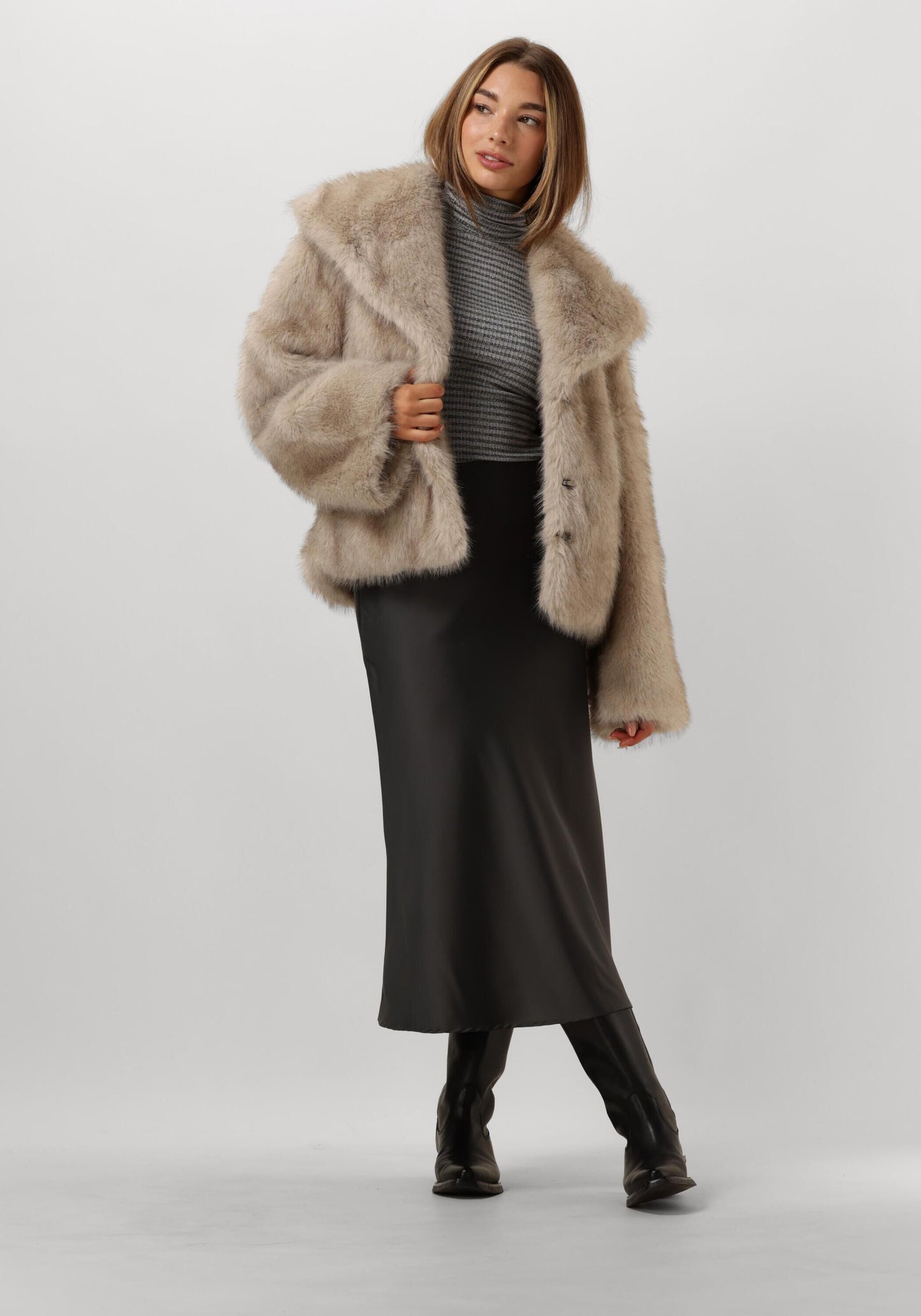 FUR JACKET - KIKI